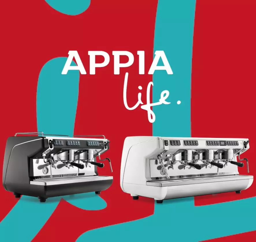 Tří pákový kávovar vs. dvoupákový kávovar Appia Life.
